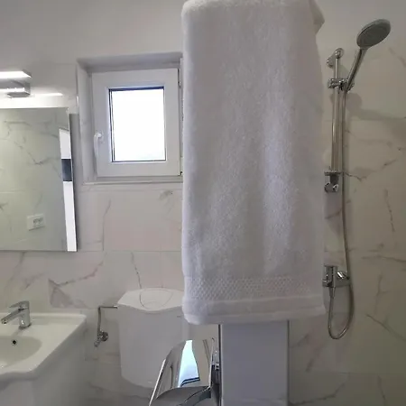 Roza Apartment
