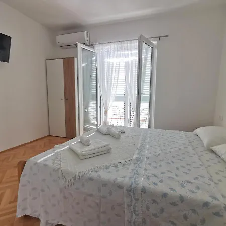 Apartment Roza Vodice