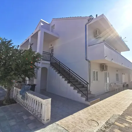Roza Vodice